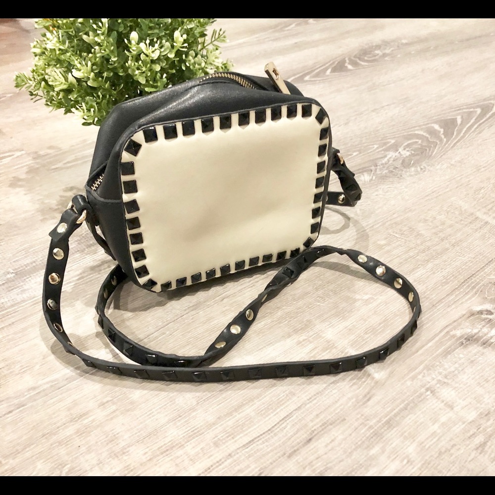 STEVE MADDEN Studded Black + White Crossbody Bag
